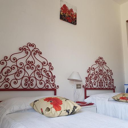 Guest House Edera Сан Джиминяно Екстериор снимка