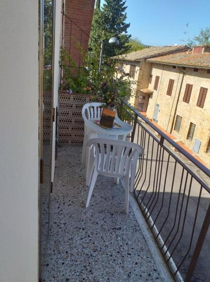 Guest House Edera Сан Джиминяно Екстериор снимка